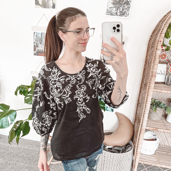 Anthropologie Black White Floral Embroidered Top - Picture 3 of 5